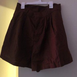 Brown shorts
